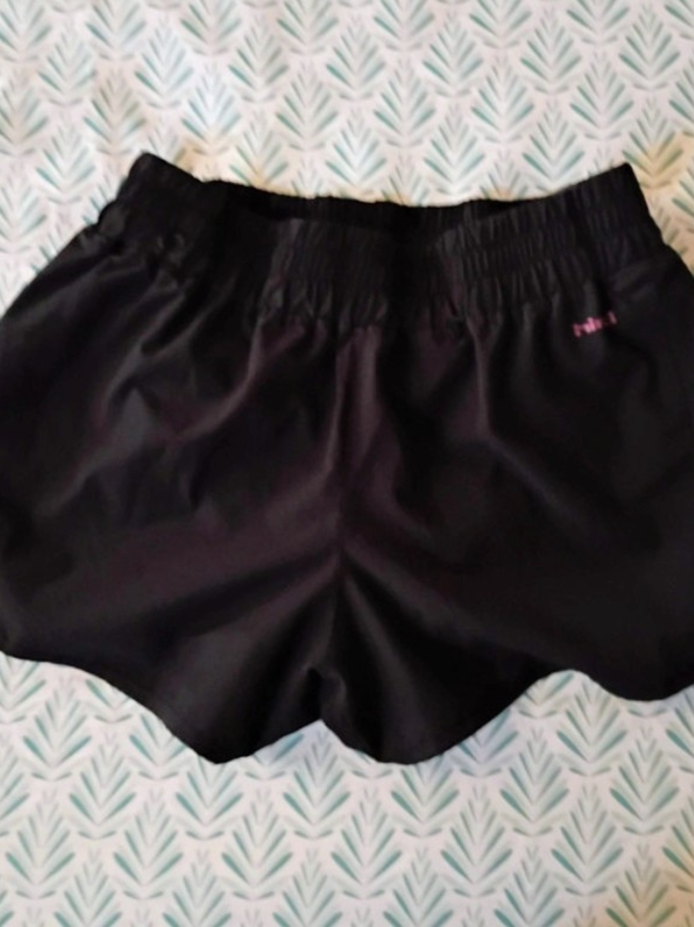 NWOT-- Hind Women's Athletic Shorts with Elastic Waist, sz S.